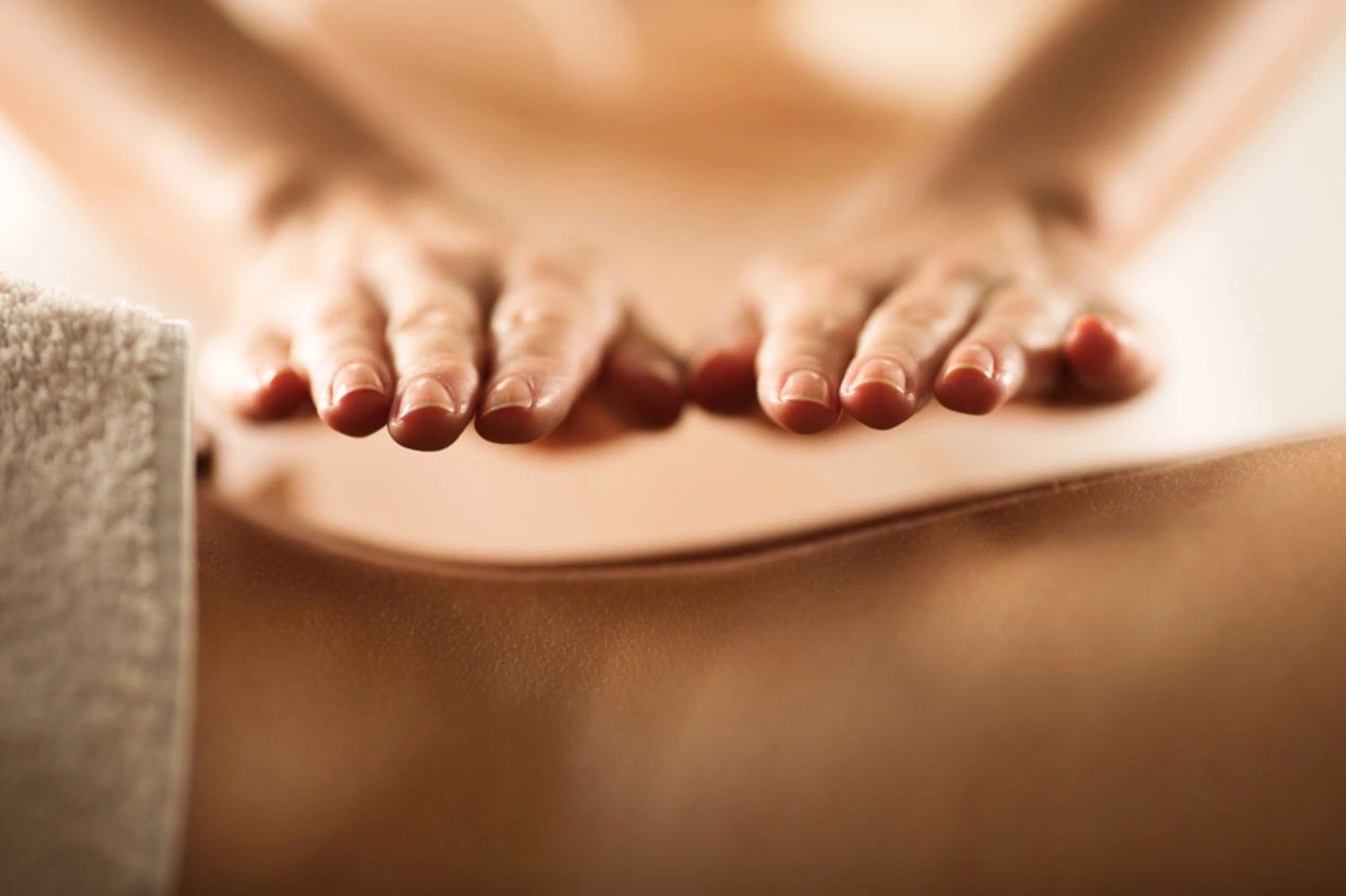 massagemeedmonton.com